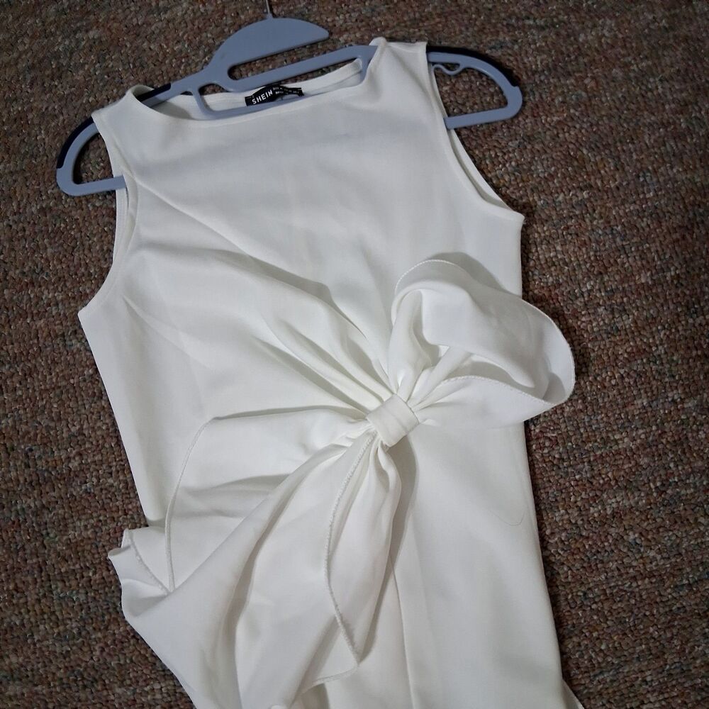 White Knot Front Sleeveless Mini Dress Medium Party Cocktail Wedding Guest
